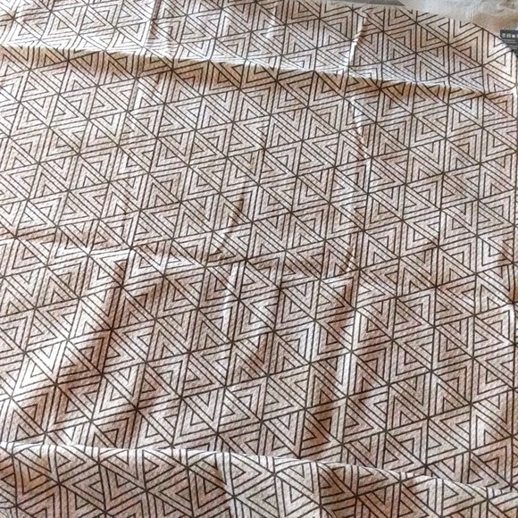 NWT Tesalate Phoenix Sand-free Beach Towel - Picture 8 of 17